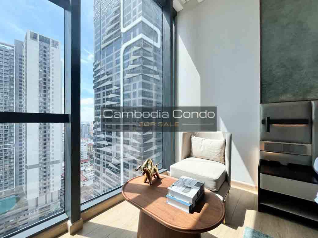 UC88 Wyndham Garden BKK1 Studio D and I-Sofa